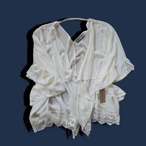 Elegant‎ White Blouse with Lace Trim